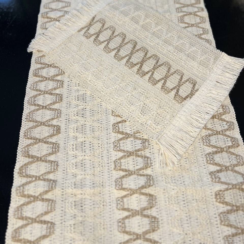 نیم ست مکرومه ۰۰۴